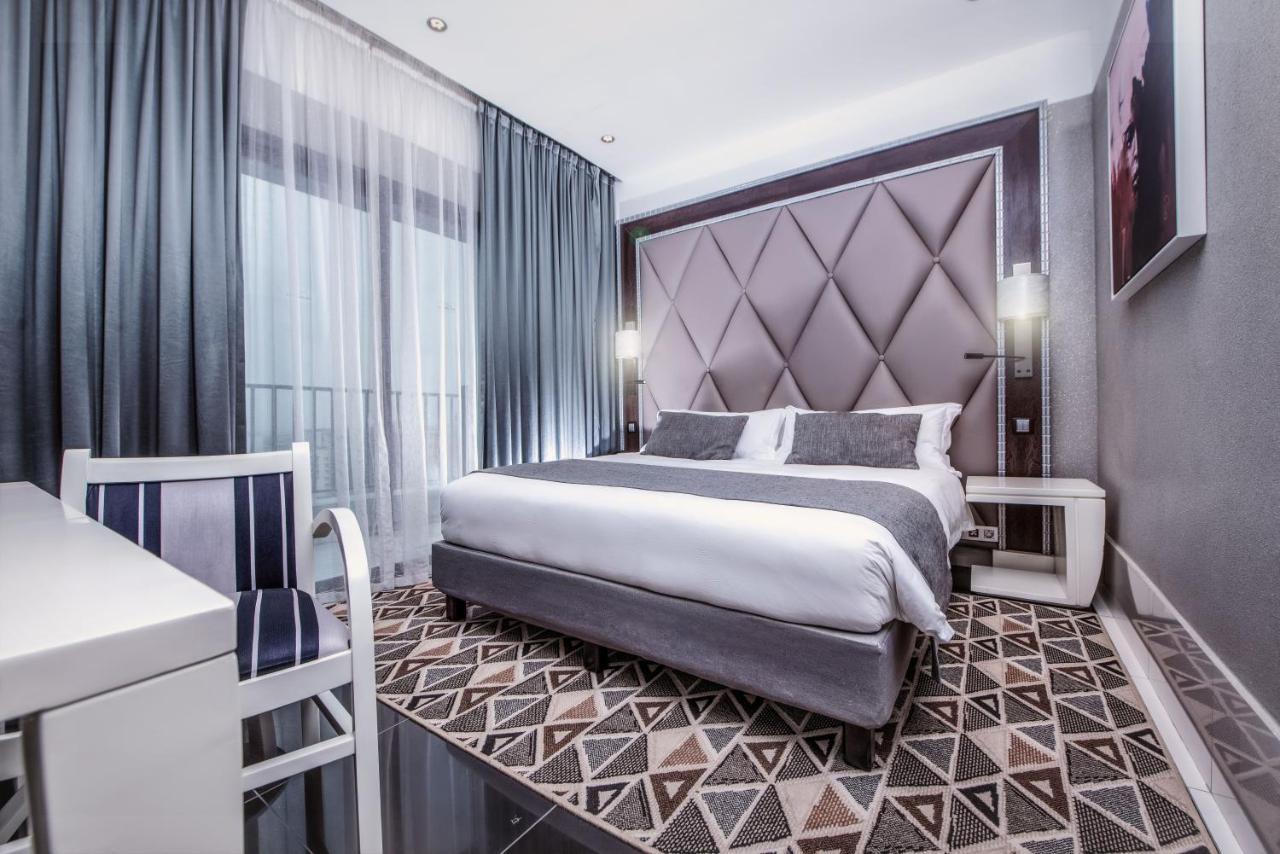 Krystal Palace Дуала Екстер'єр фото